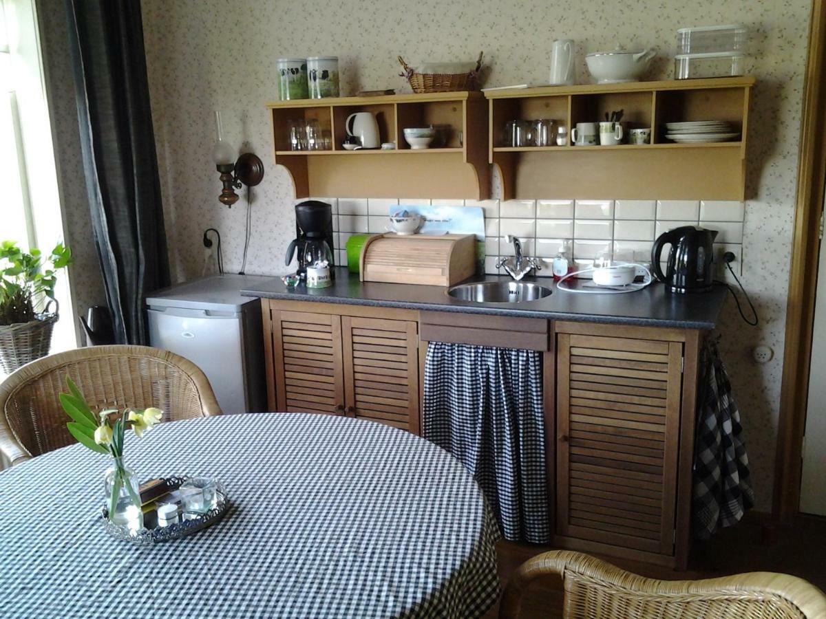 De Wylgepleats Bed & Breakfast Jutrijp Eksteriør bilde
