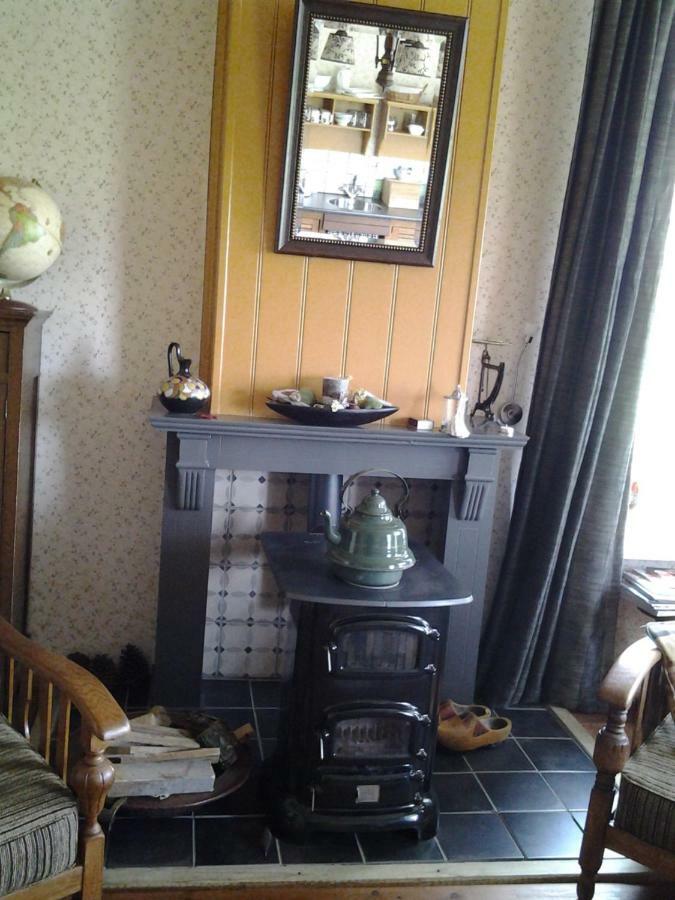 De Wylgepleats Bed & Breakfast Jutrijp Eksteriør bilde